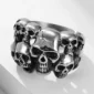 Bague Gothique 10 Crânes Acier 316L.