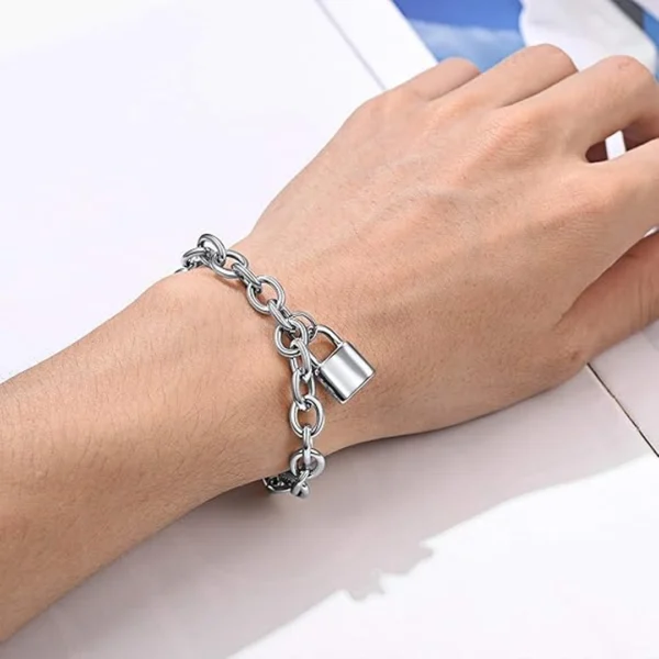 Bracelet Chaîne Rolo Acier Inoxydable & Pendentif Cadenas Unisexe Bracelet Chaîne Rolo Acier Inoxydable & Pendentif Cadenas Unisexe.