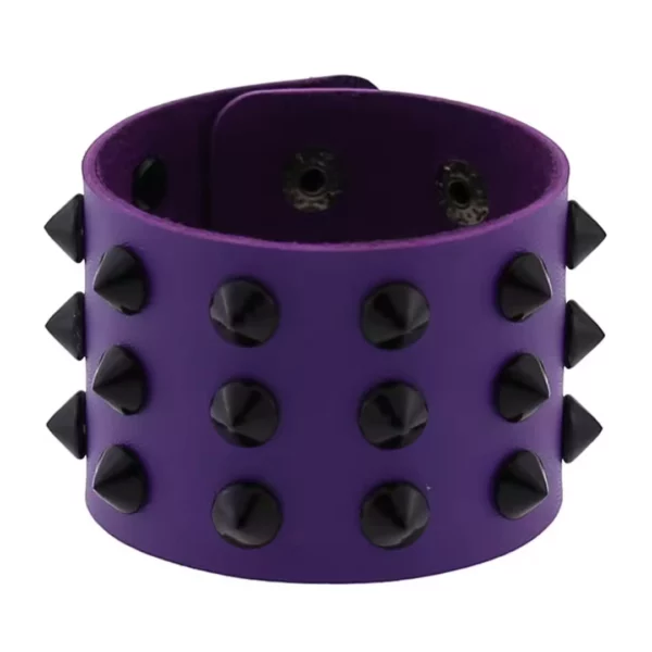 Bracelet Clouté en Cuir Synthétique (variante couleur violet) Bracelet Clouté en Cuir Synthétique (variante couleur violet).