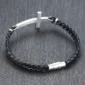 Bracelet Homme Cuir Noir Tressé & Croix Acier Noir d'inspiration Onyx.