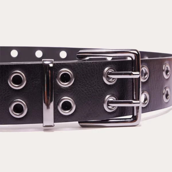 Ceinture Femme Cuir Noir Double Rangée d’Œillets Métalliques et Boucle Ardillon Ceinture Femme Cuir Noir Double Rangée d’Œillets Métalliques et Boucle Ardillon.