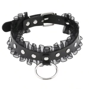 Choker Cuir Noir Punk avec Anneau et Bordure Dentelle.