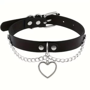 Choker Cuir Noir avec Cœur Métallique et Chaînes.