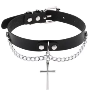 Choker Gothique Cuir Noir avec Croix Pendante & Chaînes.