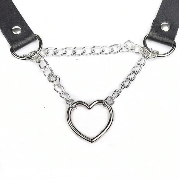 Collier Choker Cuir Noir à Cœur & Chaînes Métalliques.
