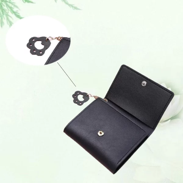 Portefeuille en Cuir Noir Motif Chat pour Femme Portefeuille en Cuir Noir Motif Chat pour Femme.