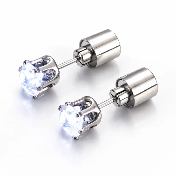 Boucles d'Oreilles Led Blanches Zirconiums (piles fournies) Boucles d'Oreilles Led Blanches Zirconiums (piles fournies).