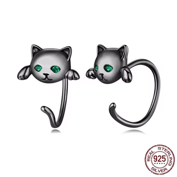 Boucles d’oreilles Chat Traversantes en Argent 925 Rhodié Noir & Yeux Zircons Verts Sertis Boucles d’oreilles Chat Traversantes en Argent 925 Rhodié Noir & Yeux Zircons Verts Sertis