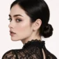 Femme avec Boucles d’Oreilles Perles Blanches Nacrées 6 8 10 mm