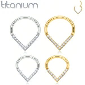 Piercing Clicker Titane - Élégance Angulaire & Zircons.