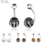 Piercing Nombril Sphère Sertie d’une Main Squelettique.