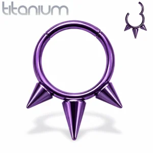 Piercing Anneau Clicker Triple Spike Asymétrique en Titane.