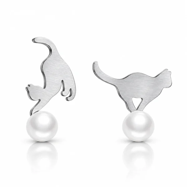 Boucles d’Oreilles Chat en Argent 925 avec Perle Boucles d’Oreilles Chat en Argent 925 avec Perle.