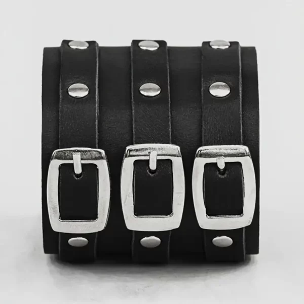 Bracelet Large en Cuir avec Boucles à Ardillon et Rivets 7 Bracelet Noir Large en Cuir PU avec Boucles à Ardillon et Rivets.