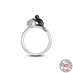 Bague Femme en Argent Chat Joueur avec Balle Scintillante.