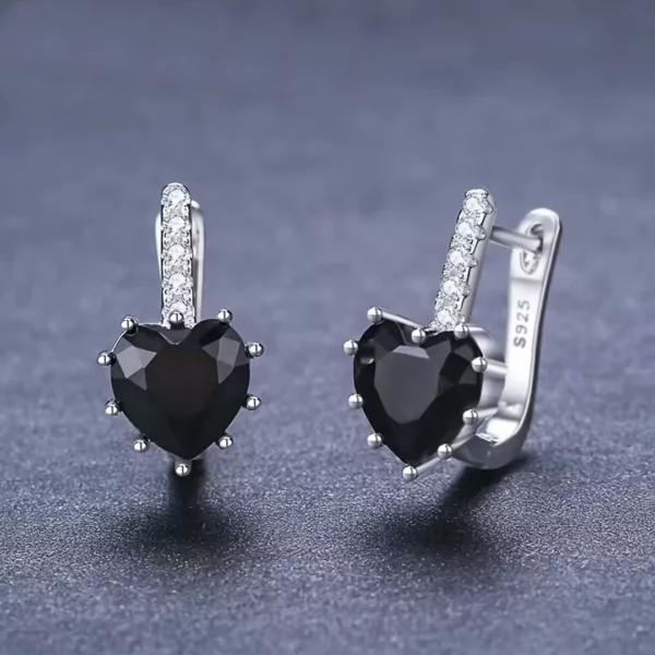 Créoles en U Argent 925 avec Cœur Noir Zirconium (expo) Créoles en U Argent 925 avec Cœur Noir Zirconium (expo).