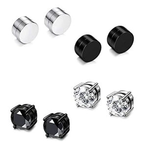 Faux piercings aimantés d’oreilles.