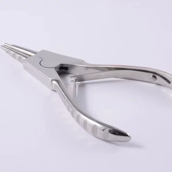 Pince Pro Ouverture à 3 crans pour Anneaux CBR 6 à 25 mm de diamètre Pince Pro Ouverture à 3 crans pour Anneaux CBR 6 à 25 mm de diamètre.