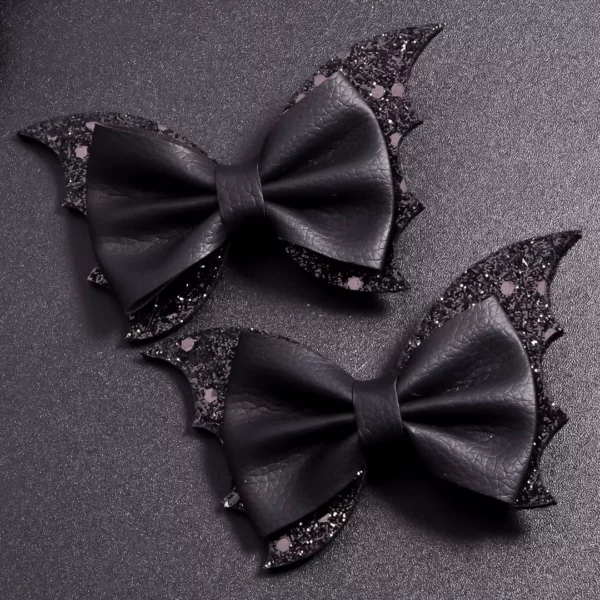 Barrettes Nœud Papillon en Cuir & Ailes de Chauve-Souris.