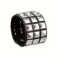 Bracelet Cuir Noir avec Rivets Punk Pyramide 3 Lignes.