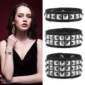 Bracelet Cuir Noir avec Rivets Punk Pyramide.