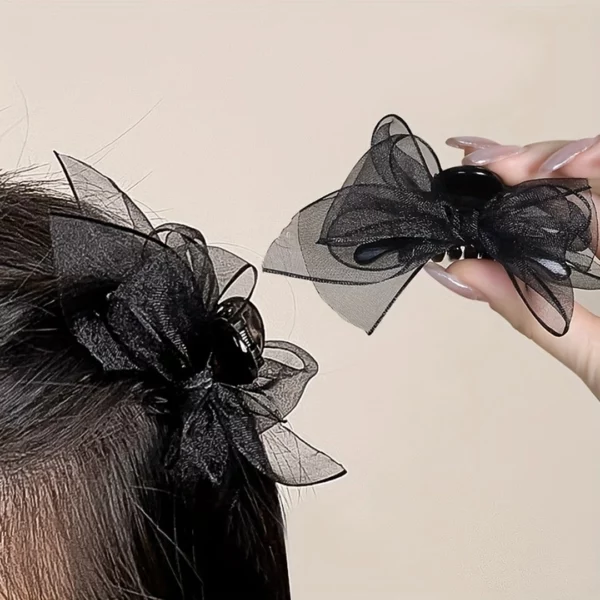 Pinces Cheveux Nœud Papillon en Organza Noir Pinces Cheveux Nœud Papillon en Organza Noir.