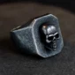 Chevalière Tête de Mort Homme Acier Inox Noir Vintage.