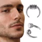 Homme portant un Faux Piercing Aimanté Corne de Buffle au Septum en Acier Inoxydable.