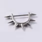Piercing Téton en Forme de U Orné de Pointes en Acier Chirurgical 316L.