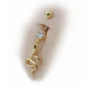 Nombril Femme avec Piercing à Pendentif Serpent Doré en Titane.