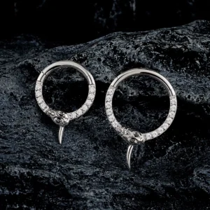 Piercing Anneau Clicker Serpent Ouroboros Titane ASTM-F136 & Zircons (versions 8 et 10 mm).