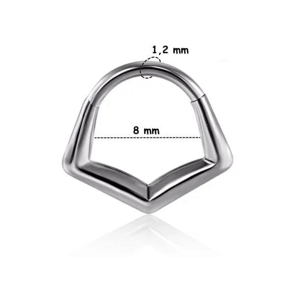 Piercing Clicker Chevron en Acier 316L - Daith & Septum (variante 8 mm couleur acier brut) Piercing Clicker Chevron en Acier 316L - Daith & Septum (variante 8 mm couleur acier brut).