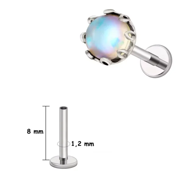 Piercing Labret Titane ASTM-F136 à Opale CZ Sertie d'une Couronne (variante gris argenté 8 mm) Piercing Labret Titane ASTM-F136 à Opale CZ Sertie d'une Couronne (variante gris argenté 8 mm).