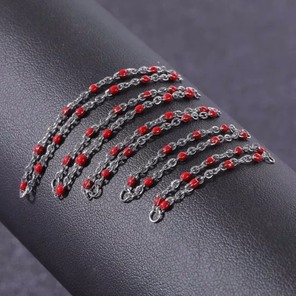 Chaîne de Nez Connecteur Nostril à Double Rangée Perlée Rouge 32-50 mm Chaîne de Nez Connecteur Nostril à Double Rangée Perlée Rouge 32-50 mm.