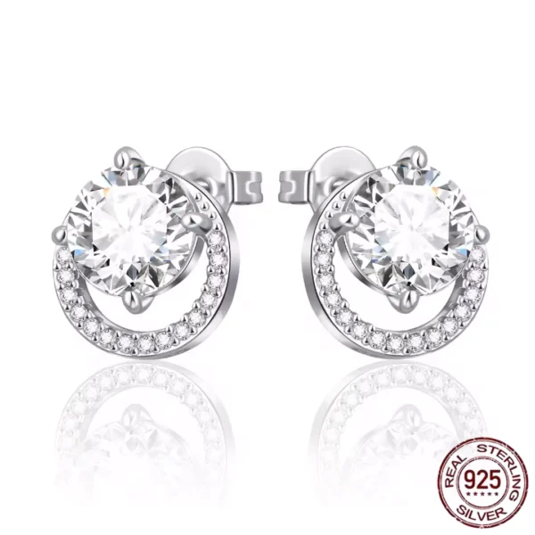 Clous d’oreilles à Anneau Pavé Effet Flottant & Zircon en Argent 925 Poli Clous d’oreilles à Anneau Pavé Effet Flottant & Zircon en Argent 925 Poli