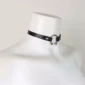 Collier Choker Similicuir Fer à Cheval Métallique.