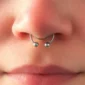 Faux Piercing au Septum Type Fer à Cheval à Billes Acier 316L