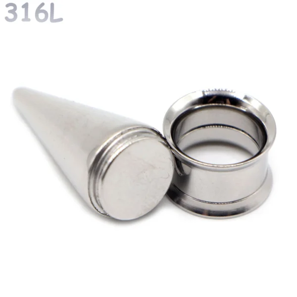 Taper & Tunnel Double Évasé Stretching Acier 316L Poli Taper & Tunnel Double Évasé Stretching Acier 316L Poli.