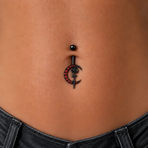 Femme avec Piercing Nombril Croissant de Lune Pavé & Rose Noire Femme avec Piercing Nombril Croissant de Lune Pavé & Rose Noire